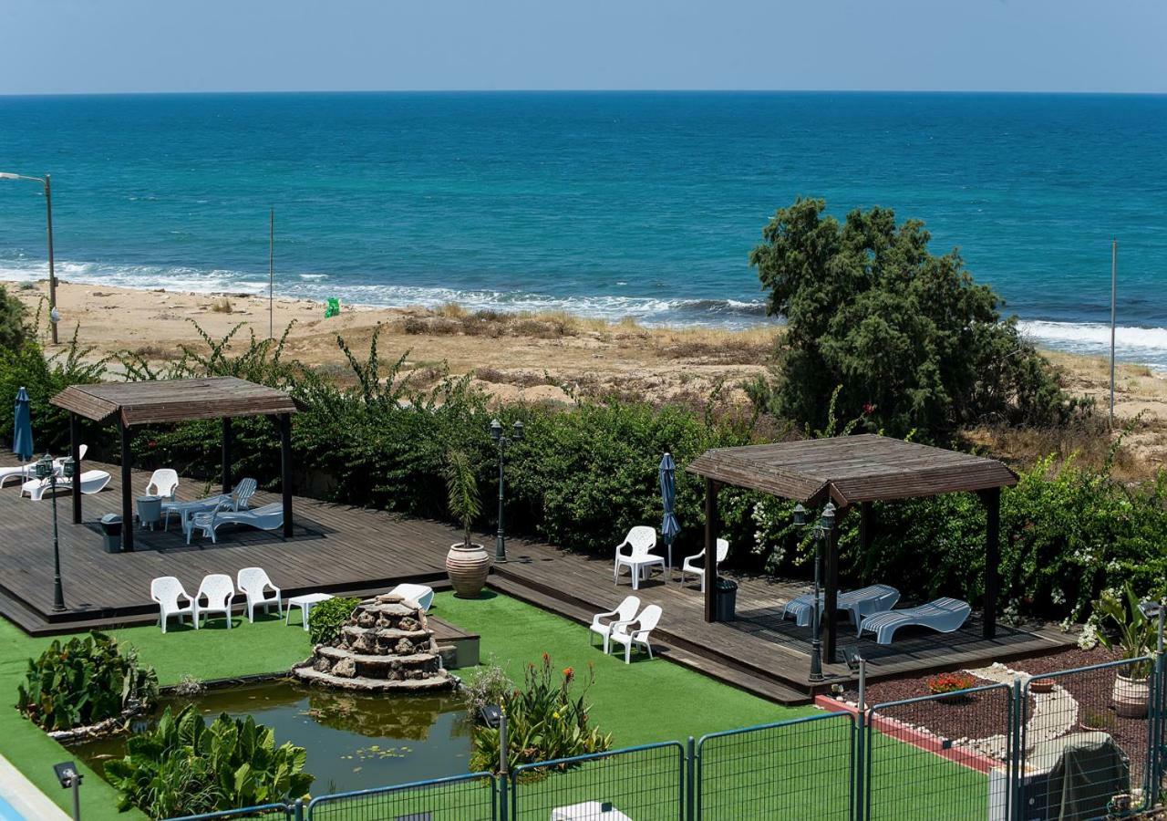 Ha-Aliya Sea View Apartment Нахария Екстериор снимка